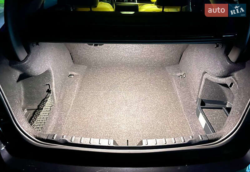 Седан BMW 3 Series 2018 в Киеве фото 6 Седан BMW 3 Series 2018 в Киеве