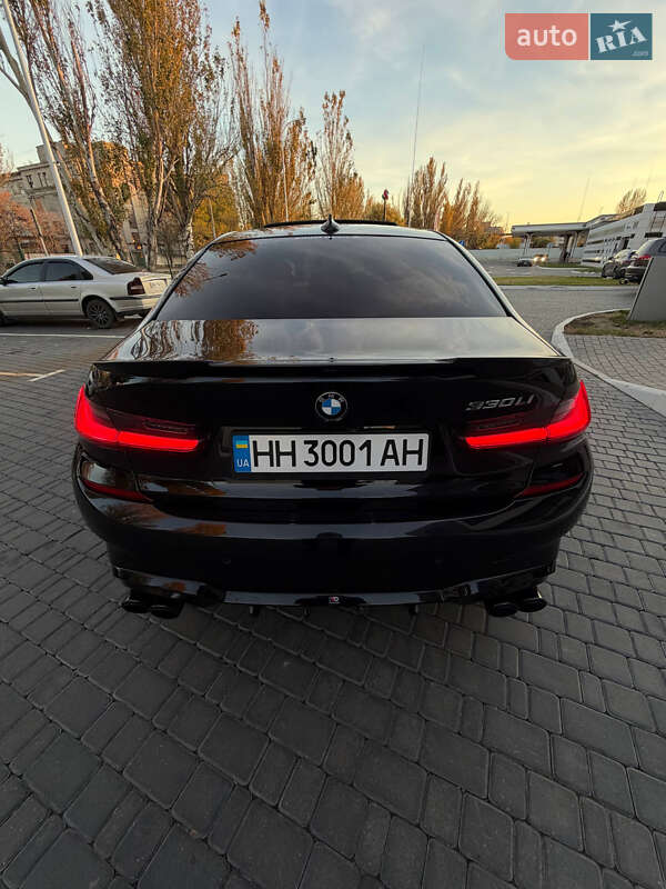 Седан BMW 3 Series 2019 в Одессе
