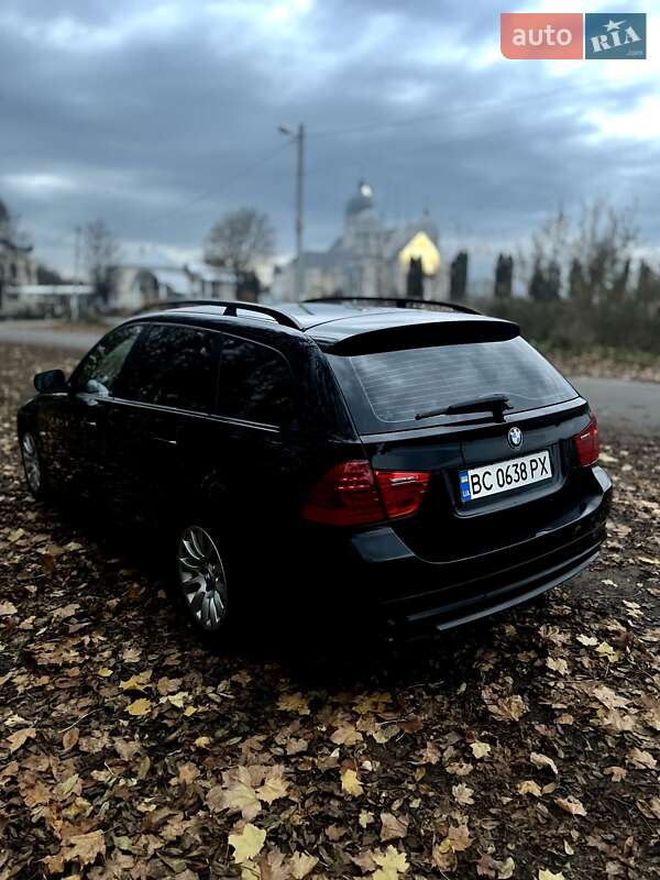 Универсал BMW 3 Series 2009 в Львове