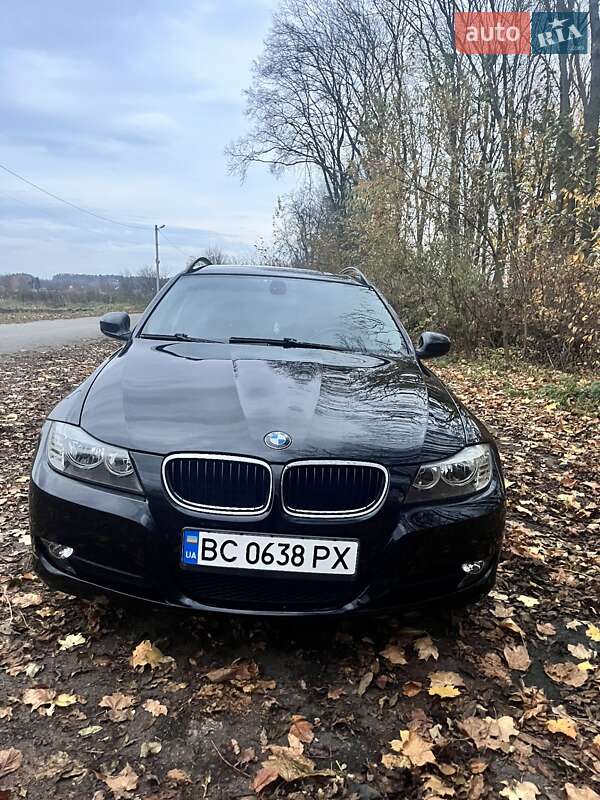Универсал BMW 3 Series 2009 в Львове