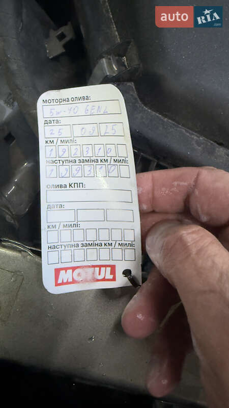 Седан BMW 3 Series 2017 в Киеве