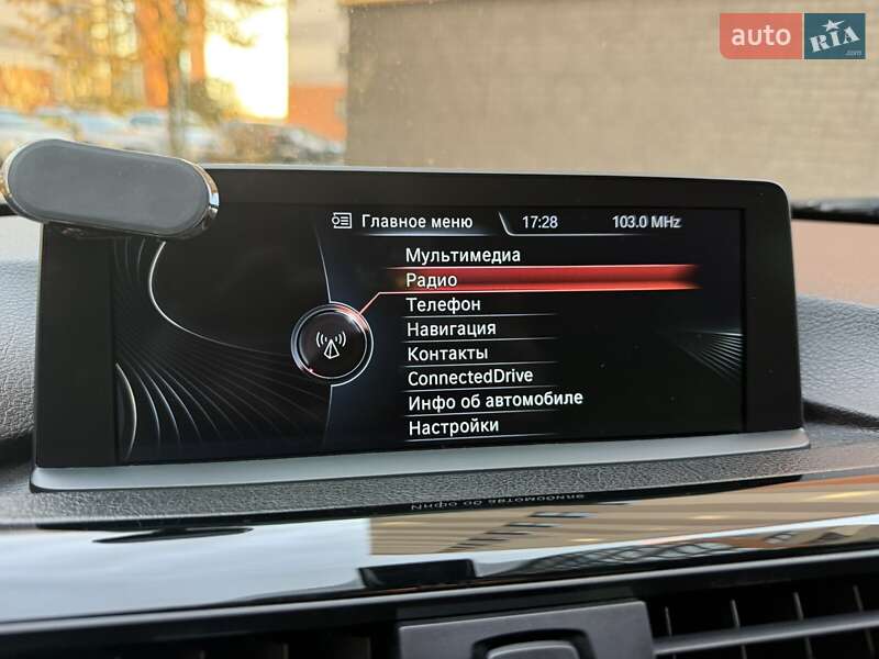 Седан BMW 3 Series 2015 в Ивано-Франковске