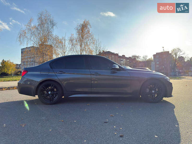 Седан BMW 3 Series 2016 в Чернигове