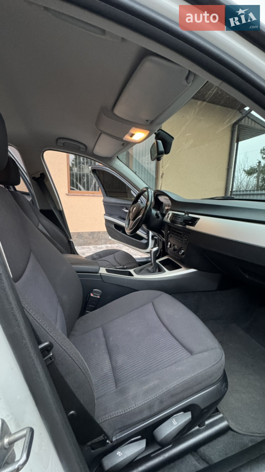 2010 BMW 3er - мініатюра 8