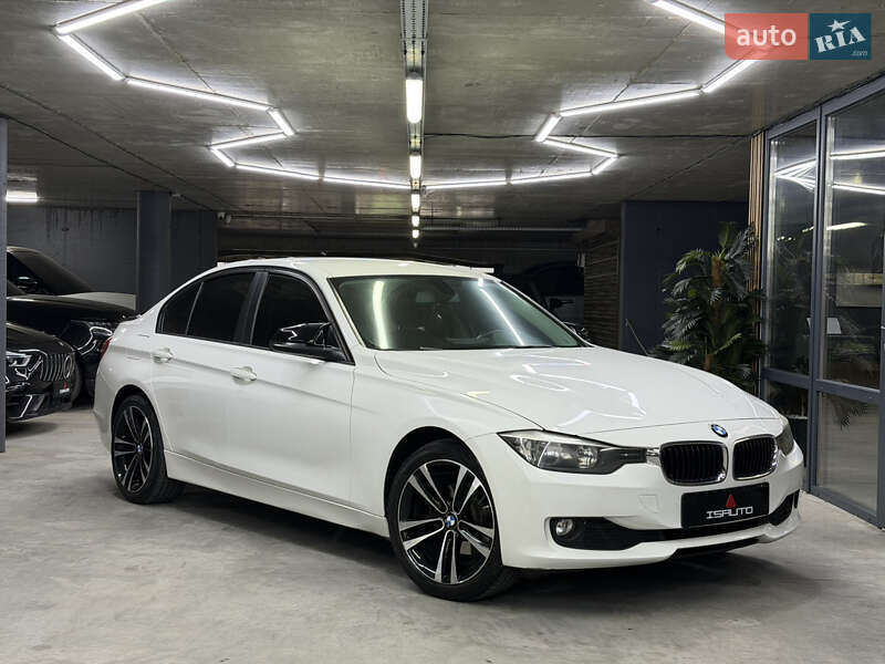 Седан BMW 3 Series 2012 в Одессе