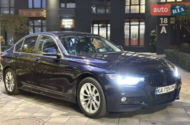 Седан BMW 3 Series 2017 в Києві