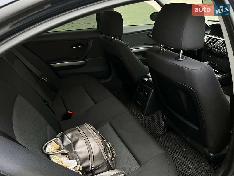 Седан BMW 3 Series 2006 в Лозовой фото 20 Седан BMW 3 Series 2006 в Лозовой