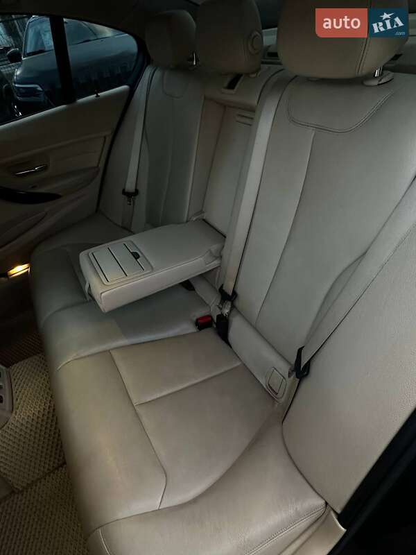 Седан BMW 3 Series 2014 в Харькове