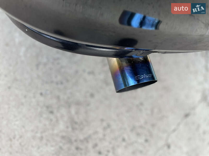 Седан BMW 3 Series 1999 в Градижске