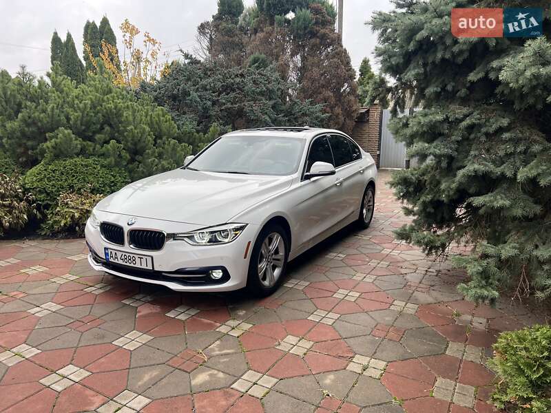 Седан BMW 3 Series 2016 в Києві
