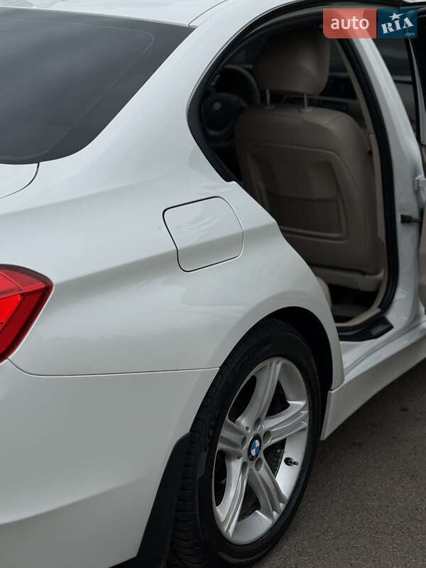 Седан BMW 3 Series 2012 в Киеве