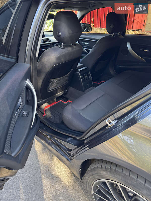 Универсал BMW 3 Series 2014 в Тростянце