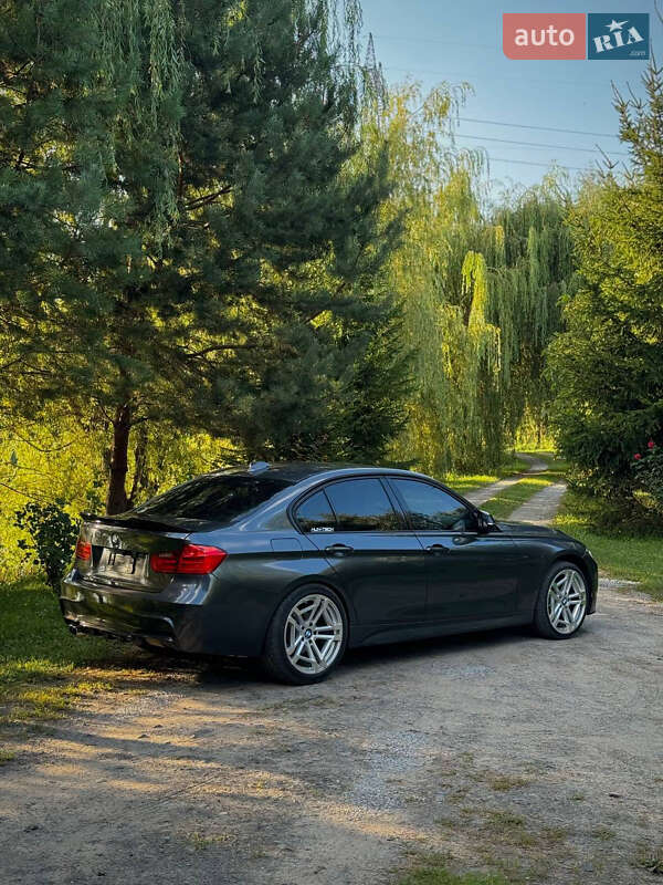 Седан BMW 3 Series 2013 в Киеве