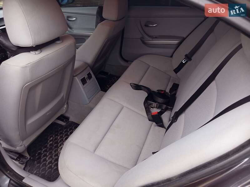 Седан BMW 3 Series 2006 в Ивано-Франковске