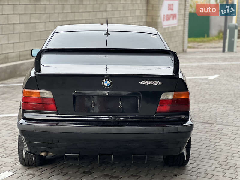 Седан BMW 3 Series 1996 в Ровно фото 5 Седан BMW 3 Series 1996 в Ровно