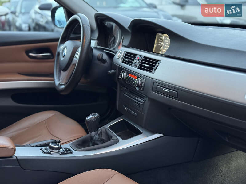 Универсал BMW 3 Series 2010 в Ивано-Франковске фото 27 Универсал BMW 3 Series 2010 в Ивано-Франковске
