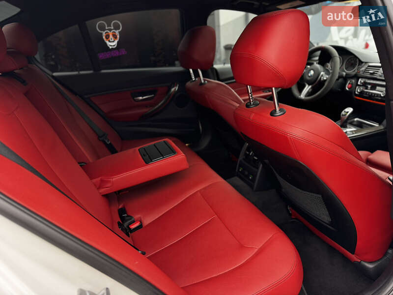 Седан BMW 3 Series 2013 в Житомире