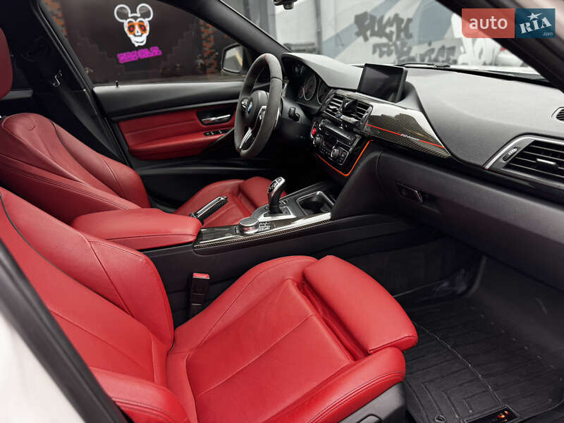 Седан BMW 3 Series 2013 в Житомире