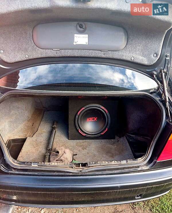 Седан BMW 3 Series 1999 в Одессе