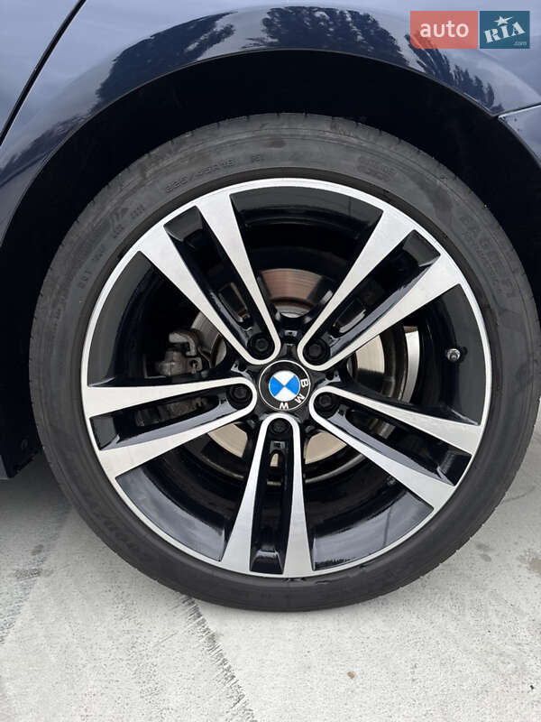 Седан BMW 3 Series 2014 в Киеве