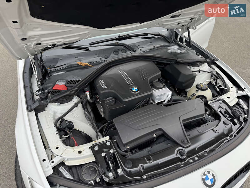 Седан BMW 3 Series 2014 в Киеве