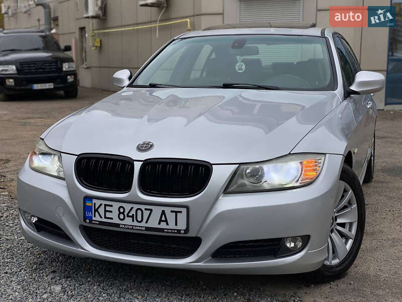 Седан BMW 3 Series 2011 в Днепре фото 2 Седан BMW 3 Series 2011 в Днепре