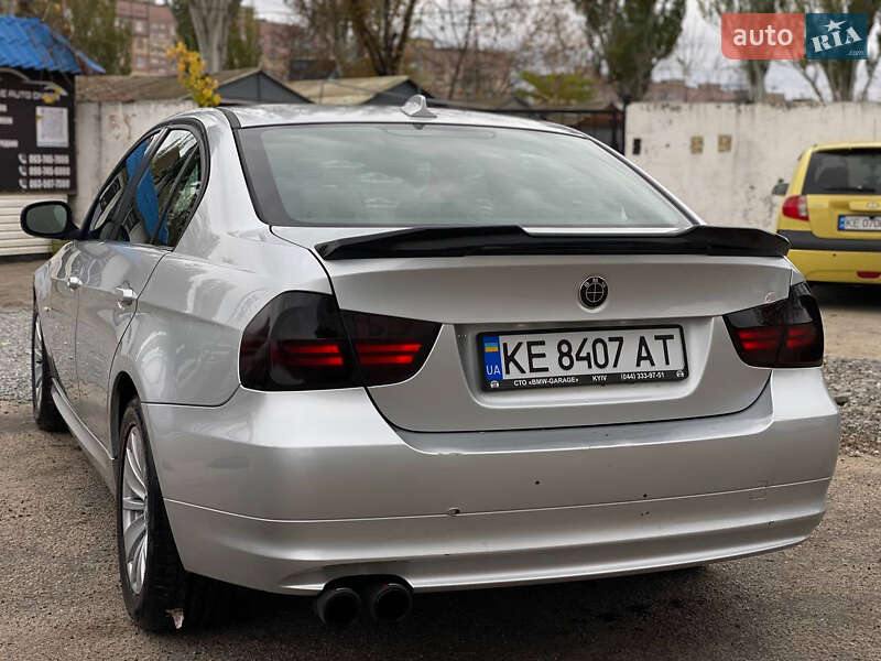 Седан BMW 3 Series 2011 в Днепре фото 10 Седан BMW 3 Series 2011 в Днепре