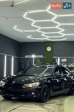 Седан BMW 3 Series 2012 в Львові