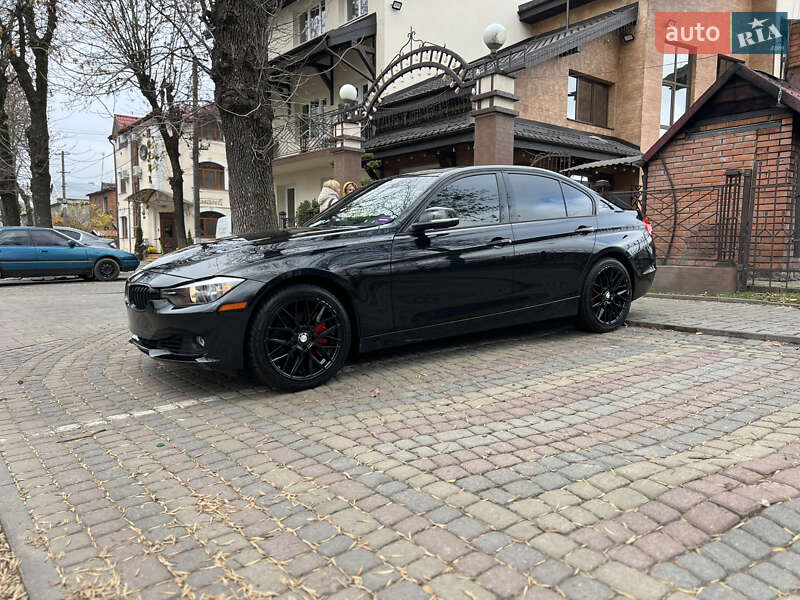Седан BMW 3 Series 2012 в Львове