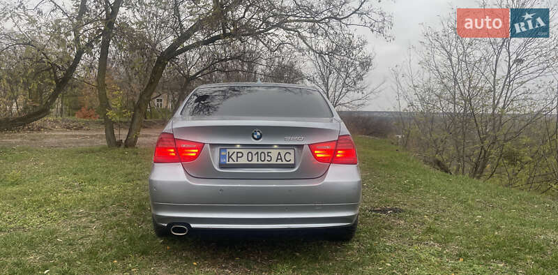 Седан BMW 3 Series 2011 в Чугуеве фото 26 Седан BMW 3 Series 2011 в Чугуеве