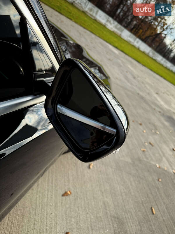 Седан BMW 3 Series 2021 в Луцьку