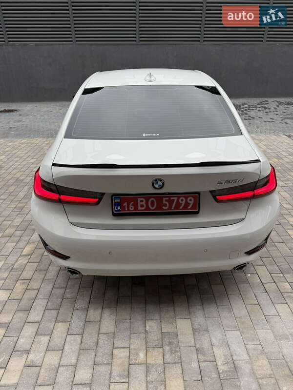 Седан BMW 3 Series 2020 в Одессе
