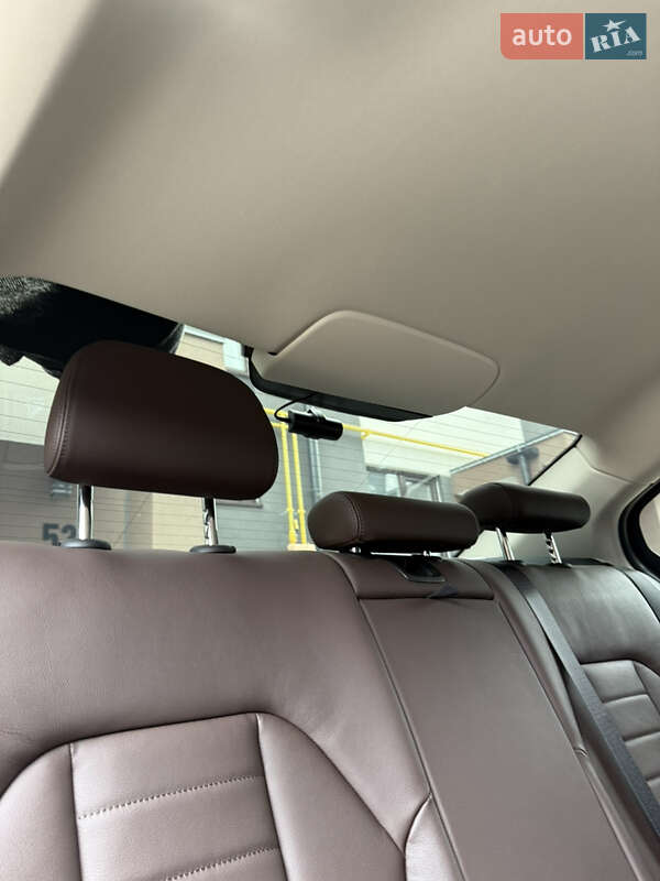 Седан BMW 3 Series 2020 в Одессе