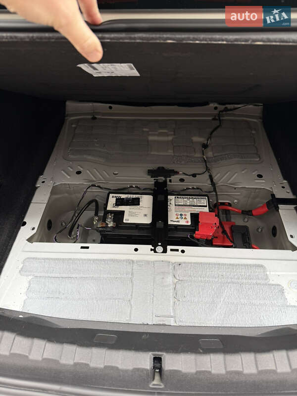 Седан BMW 3 Series 2020 в Одессе