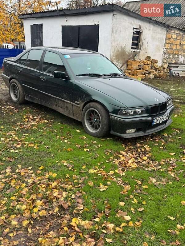 Седан BMW 3 Series 1995 в Одессе фото 2 Седан BMW 3 Series 1995 в Одессе