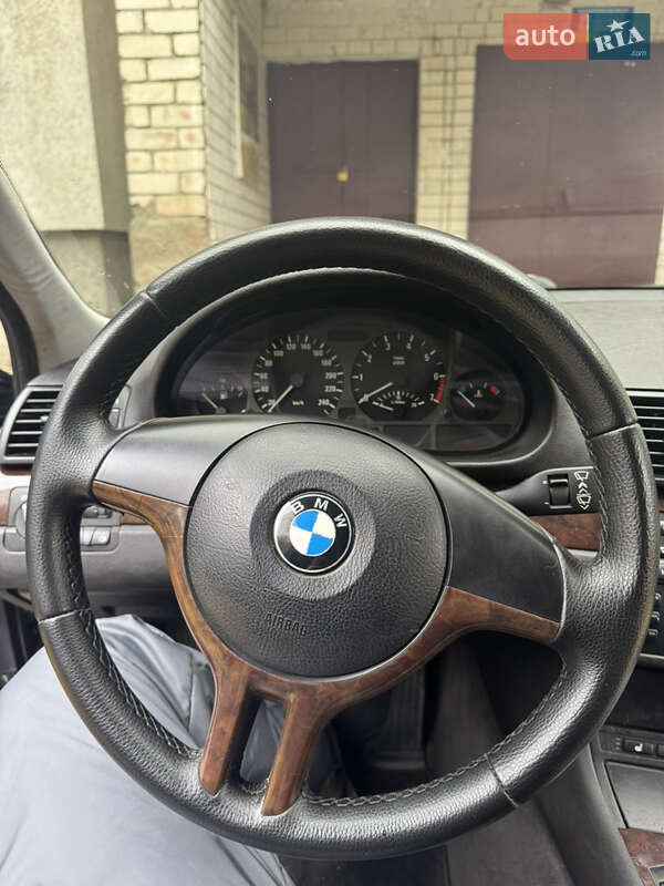 Седан BMW 3 Series 2001 в Хмельницком
