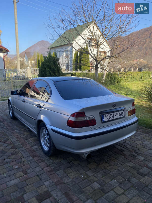 Седан BMW 3 Series 1999 в Хусті