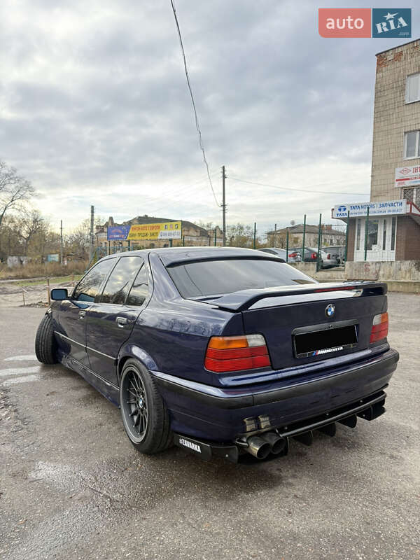 Седан BMW 3 Series 1994 в Сумах фото 4 Седан BMW 3 Series 1994 в Сумах