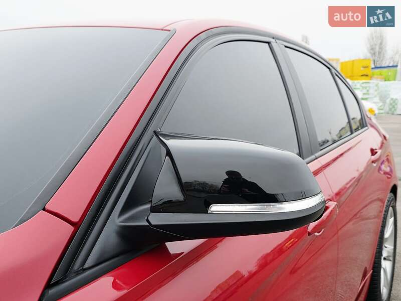 Седан BMW 3 Series 2014 в Хмельницькому