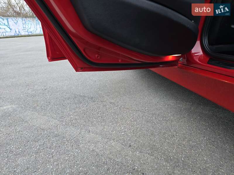 Седан BMW 3 Series 2014 в Хмельницькому