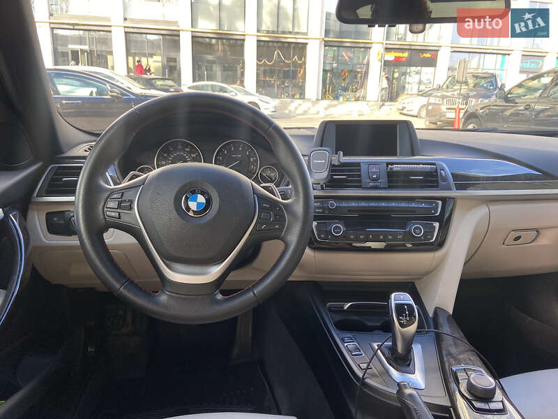 Седан BMW 3 Series 2016 в Львове фото 13 Седан BMW 3 Series 2016 в Львове