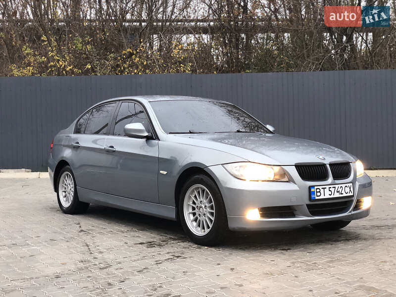 Седан BMW 3 Series 2005 в Николаеве фото 3 Седан BMW 3 Series 2005 в Николаеве