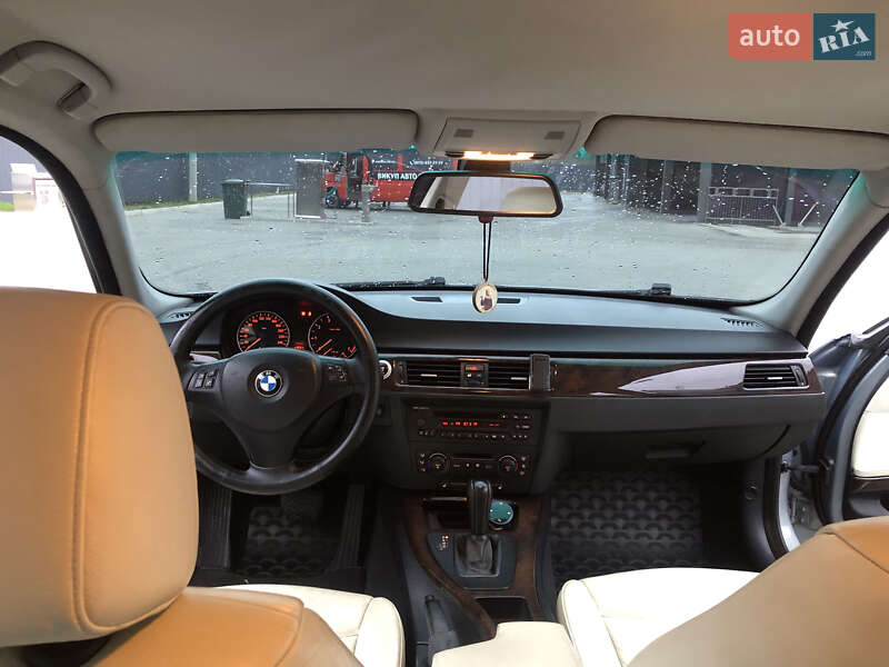 Седан BMW 3 Series 2005 в Николаеве фото 13 Седан BMW 3 Series 2005 в Николаеве