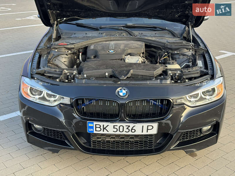 Седан BMW 3 Series 2012 в Конотопе