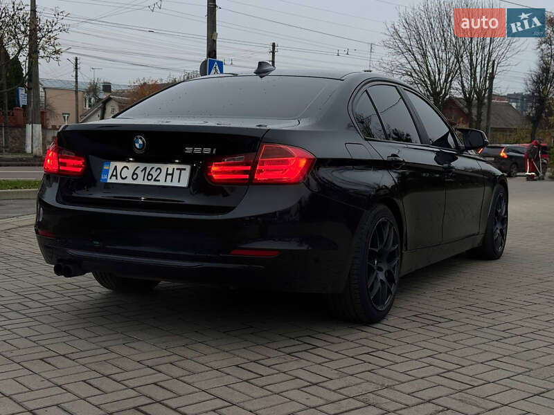 Седан BMW 3 Series 2012 в Житомире