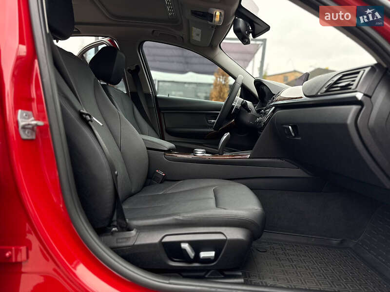 Седан BMW 3 Series 2017 в Києві фото 16 Седан BMW 3 Series 2017 в Києві