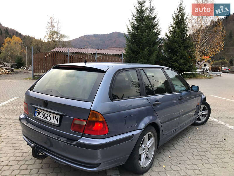 Универсал BMW 3 Series 2000 в Сколе