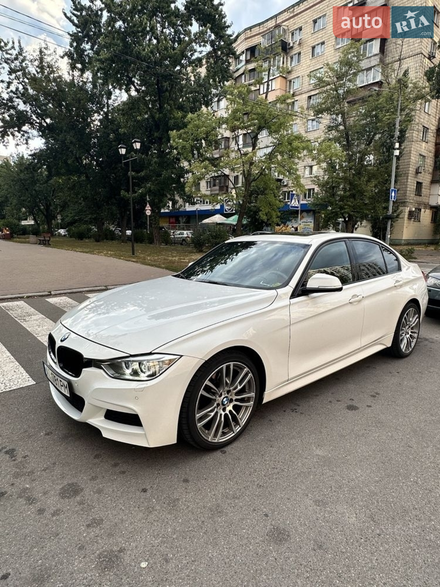 2013 BMW 3er - мініатюра 2