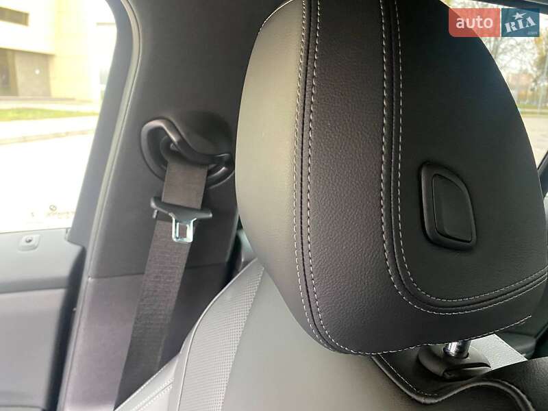 Седан BMW 3 Series 2023 в Киеве фото 68 Седан BMW 3 Series 2023 в Киеве