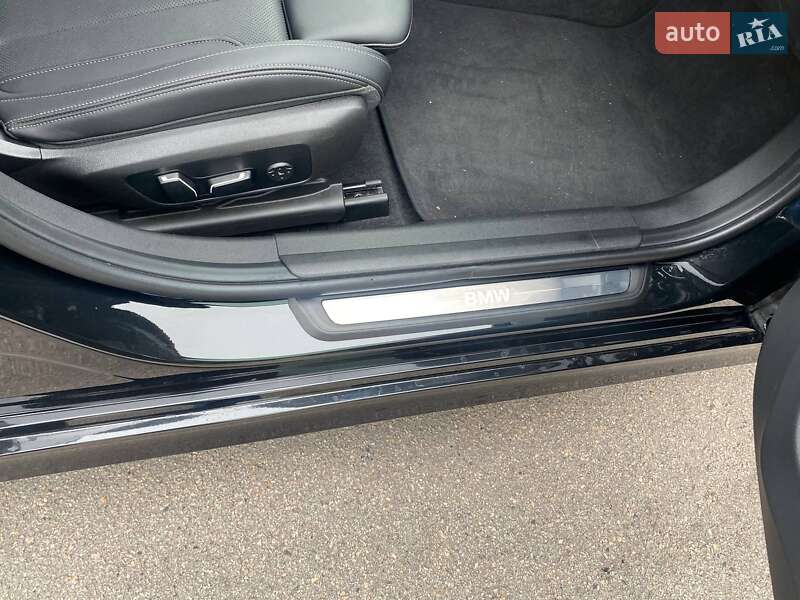Седан BMW 3 Series 2023 в Киеве фото 88 Седан BMW 3 Series 2023 в Киеве
